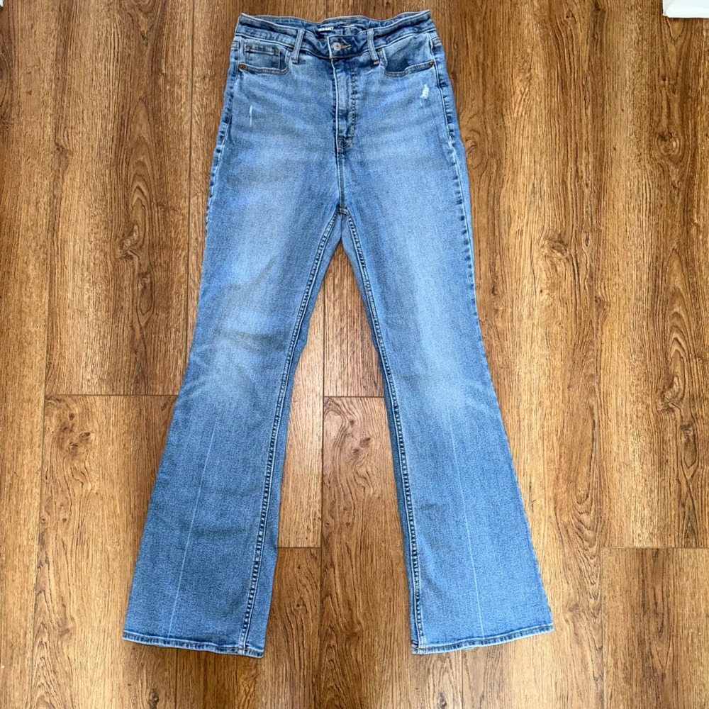 Old Navy Higher High-Rise Flare Jeans Medium Wash Mary Kate Size 8 western boho